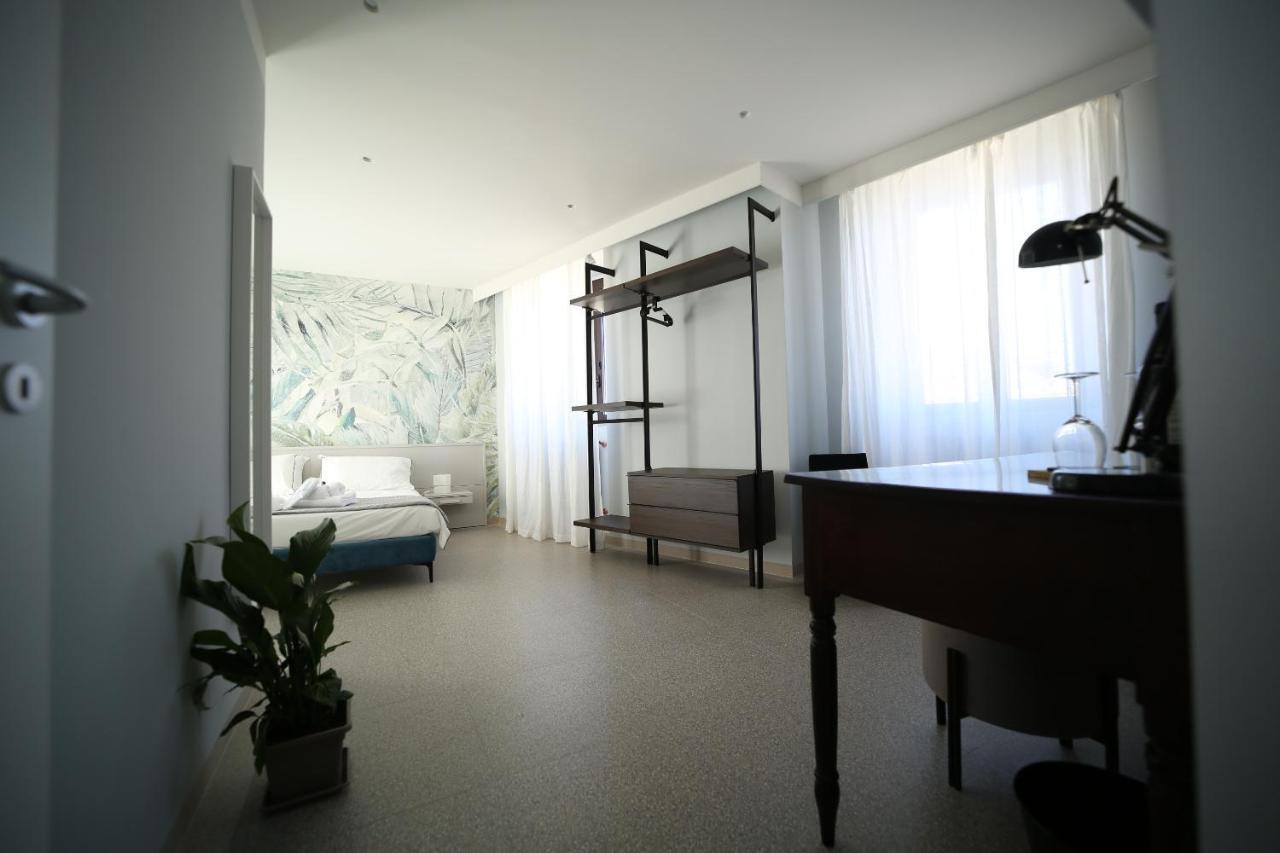 Villa L'Affaccio à Catane Extérieur photo