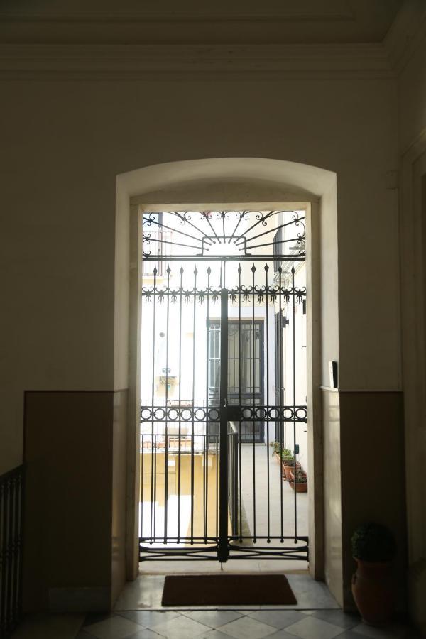 Villa L'Affaccio à Catane Extérieur photo